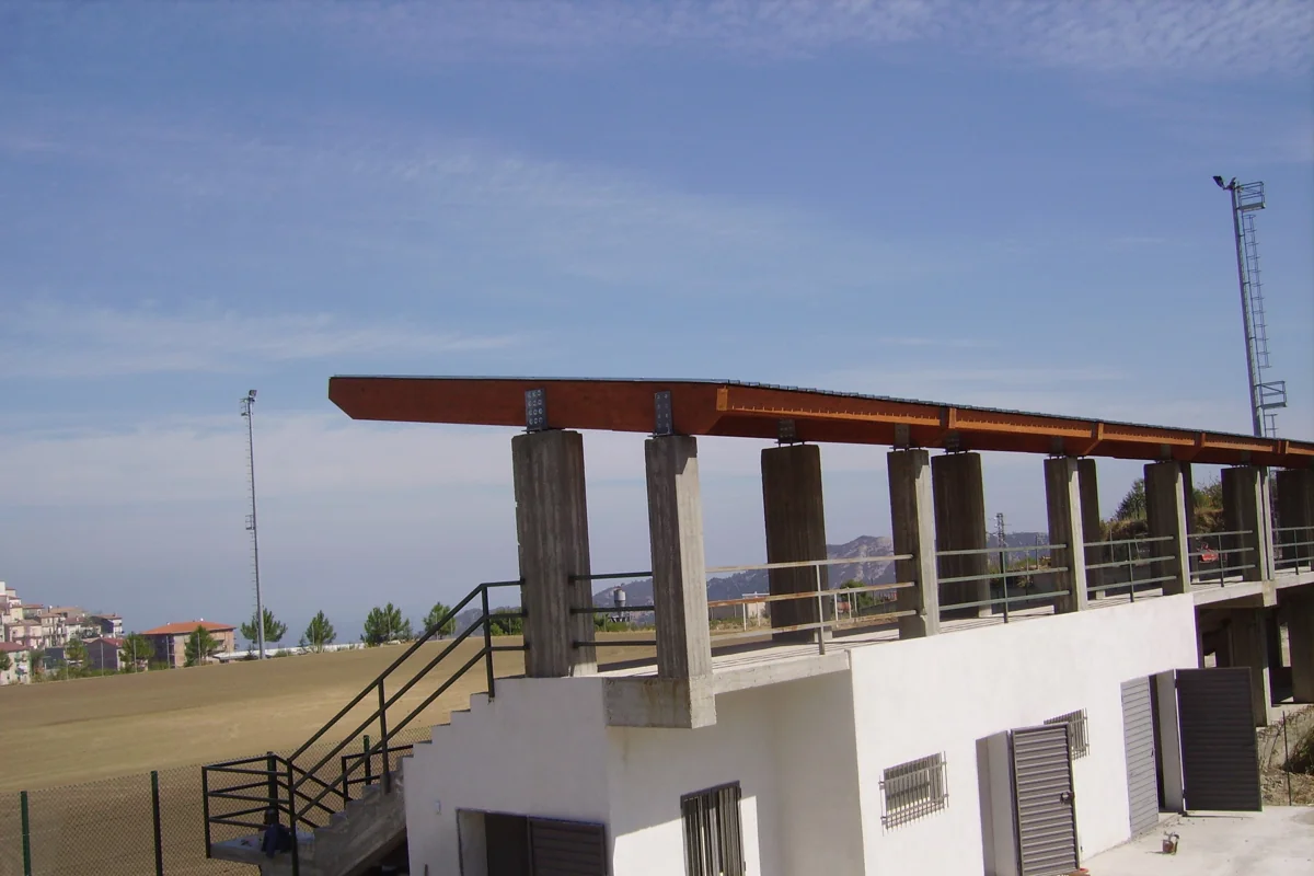 Impianto Sportivo 21